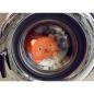 Preview: Kikkerland Katze Wäschesack Netz Orange Handy Cat Laundry Bag 25 x 15,5 x 2,5 cm